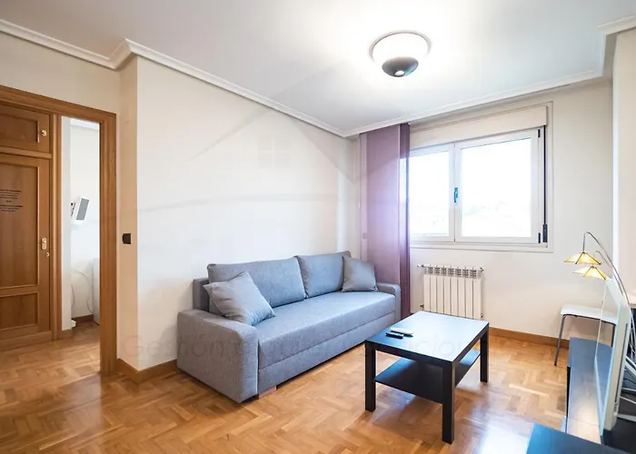 Santo Domingo * Oviedo